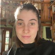 Profesora titulada, preparada y motivada para ayudar a personas con dificultades para estudiar y concentrarse